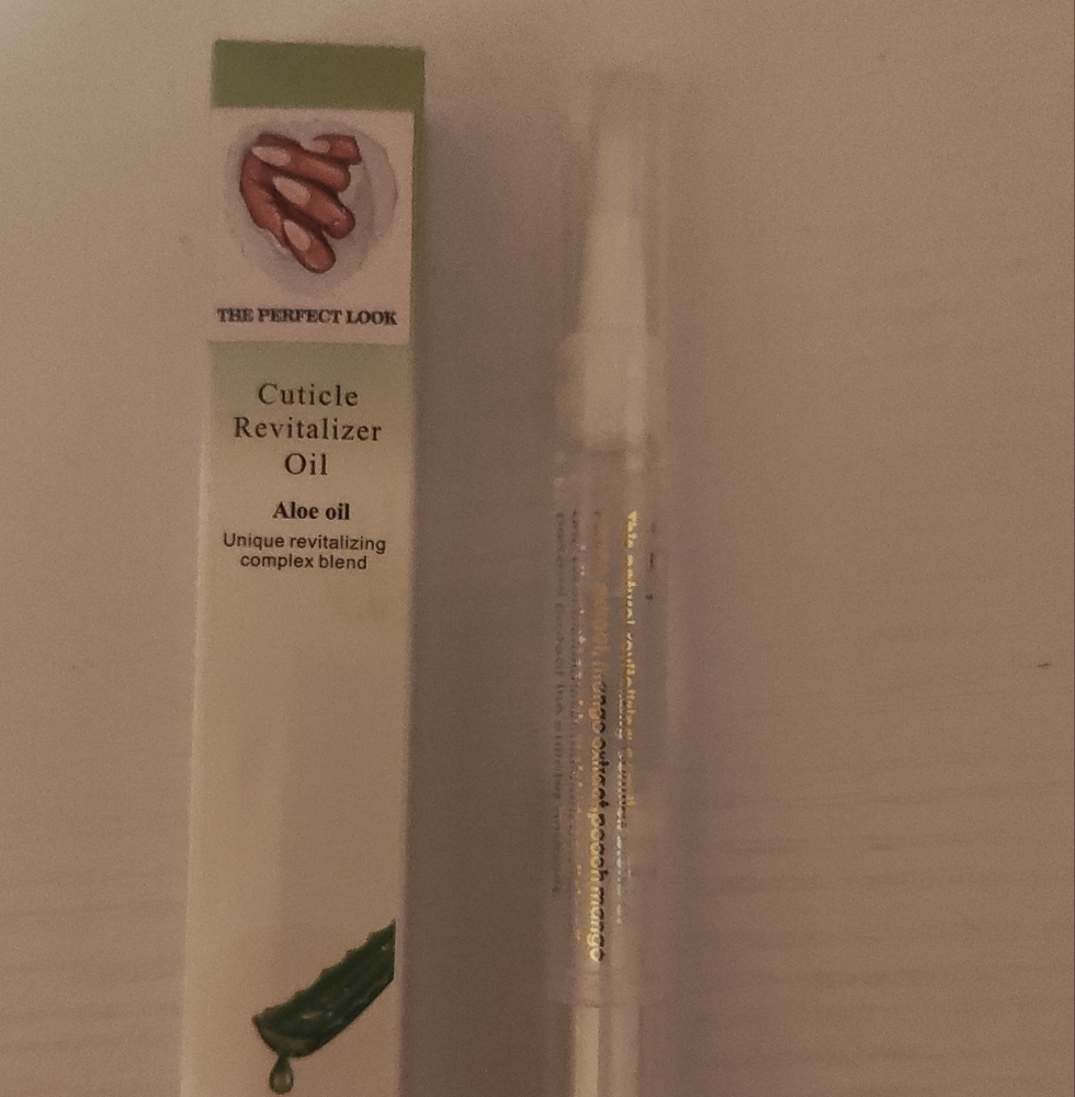 Cuticle Revitalizer Oil Pen